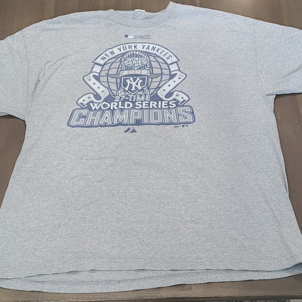 AuthenticCollection 2009 Yankees WorldSeries Shirt